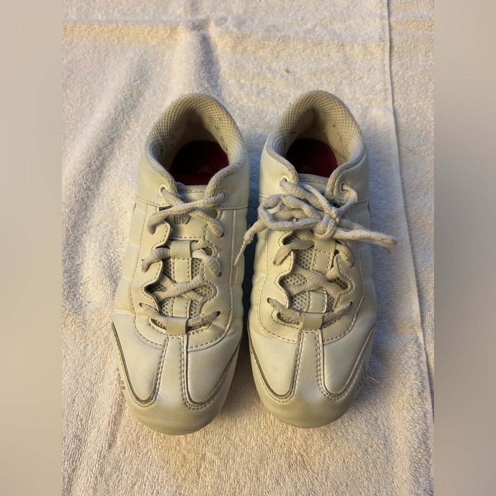 White competition cheer shoe by varsity
